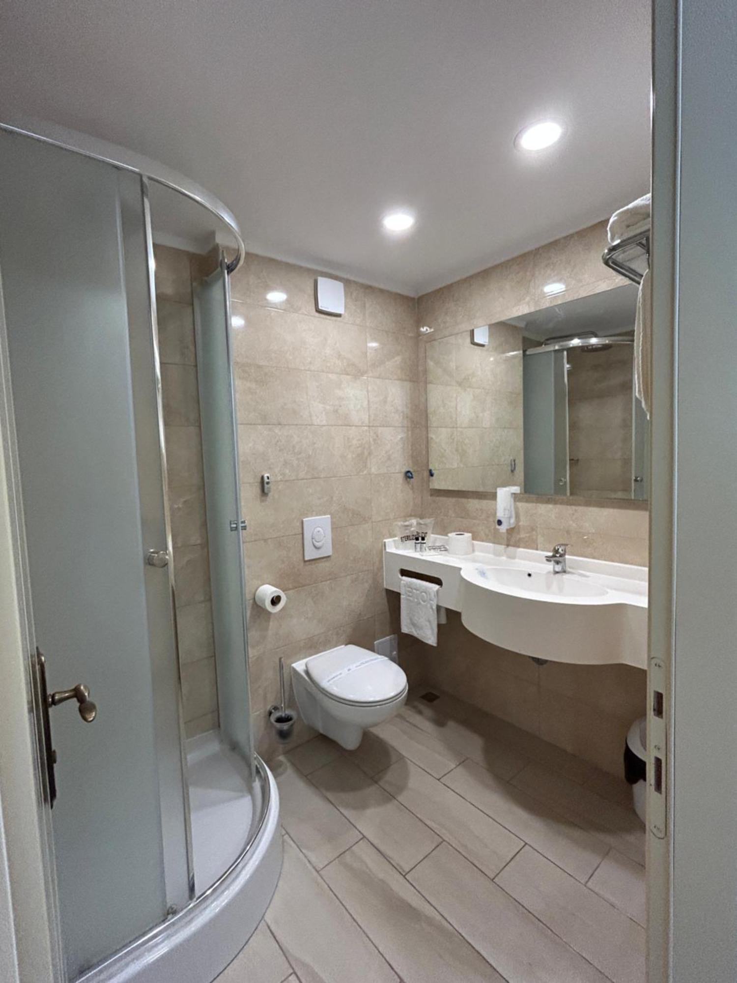 Hotel Agora Neptun Zewnętrze zdjęcie