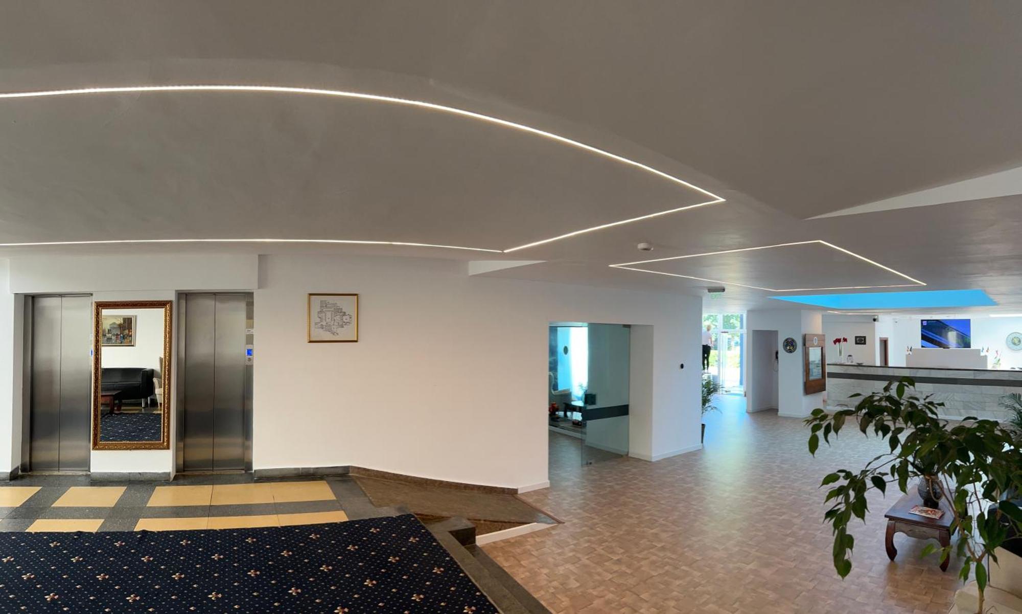 Hotel Agora Neptun Zewnętrze zdjęcie
